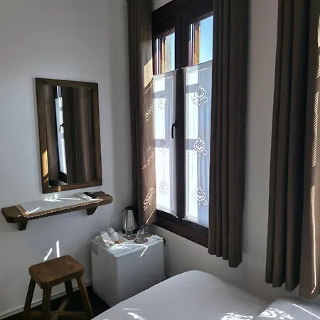 Sokak Boutique 3* Berat