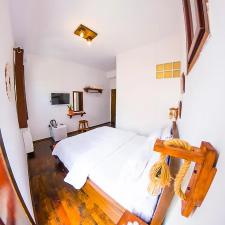 Sokak Boutique 3* Berat