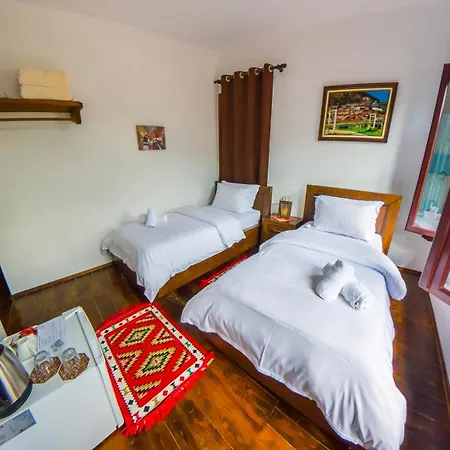 Sokak Boutique 3* Berat