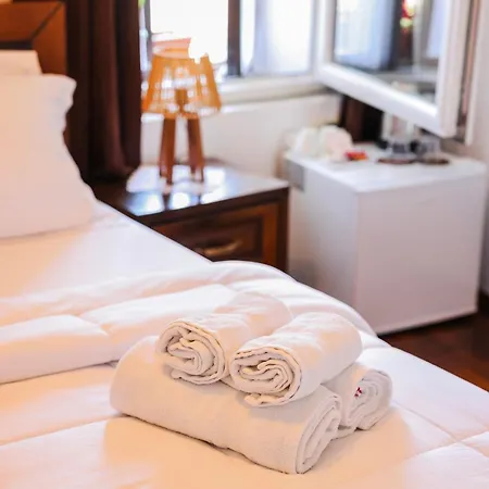 Sokak Boutique